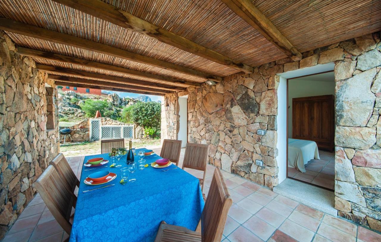Villa Graniti San Pantaleo Exterior foto