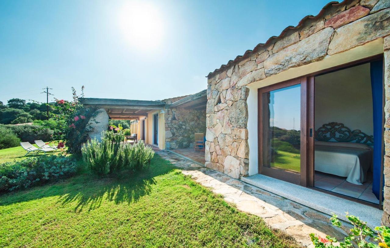 Villa Graniti San Pantaleo Exterior foto