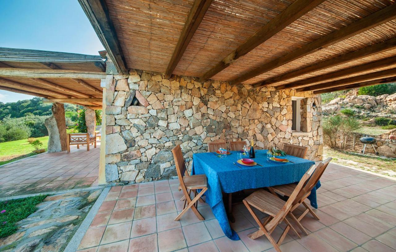 Villa Graniti San Pantaleo Exterior foto